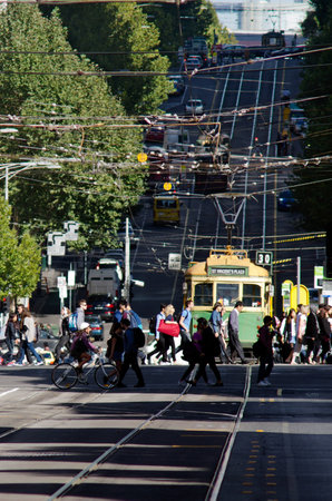 MELBOURNE, AUS - APR 14 2014:Traffic on La Trobe Street.Melbourne is the capital and most populous city in the state of Victoria, and the second most populous city in Australia.のeditorial素材