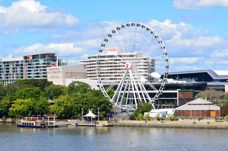 BRISBANE, AUS - SEP 26 2014:Wheel of Brisbane.Its 42 capsules providing a total passenger capacity of 336.The ride lasts for approximately 12 minutes and provides 360Â° views across Brisbane, Australiaのeditorial素材