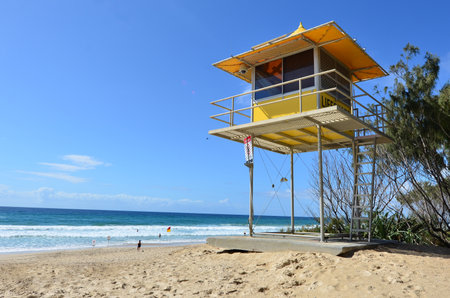 GOLD COAST - SEP 28 2014: Australian Lifeguards tower in Gold Coast Australia.Australian Lifeguards are world-renown for their high levels of skill and knowledge in accident prevention and rescue responseのeditorial素材