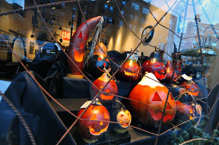Halloween in Manhattan New York, USA.のeditorial素材