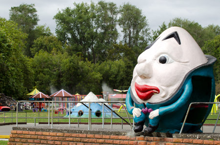 WHANGANUI - FEB 22:Humpty Dumpty in Kowhai Park Whanganui NZ on Feb 22 2013.It's the most unique children park in New Zealand with colourful and unique features known from famous childrens stories.のeditorial素材