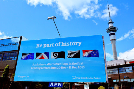 AUCKLAND - NOV 04 2015:Gaint billboard with the top 5 alternative new flags.New Zealand Parliament  scheduled a two-stage binding referendum that is expected to cost 25.7 millionのeditorial素材
