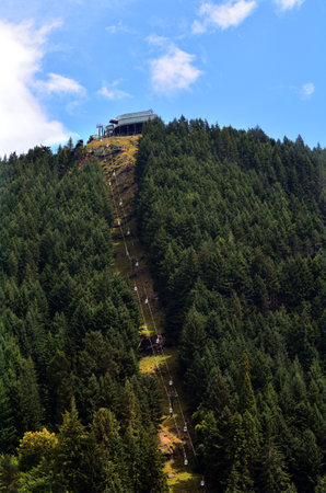 QUEENSTOWN, NZ - JAN 16: Skyline Gondola on Jan 16 2014.It's the steepest cable car lift in the Southern Hemisphere, and one of the must-do activities in Queenstown, NZ.のeditorial素材