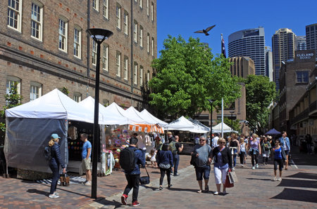 SYDNEY, Australia - OCT 23 2016: Visitors at The Rocks markets. It is a major tourist attraction weekend market in Sydney, Australia.のeditorial素材