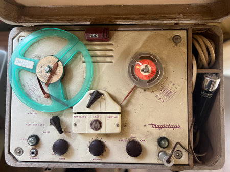 BRISBANE - AUG 24 2023:An old Pyrox Magictape ST5 Tape Recorder.Sound recording originated around 1930 in GermanyMagnetic tape revolutionized both the radio broadcast and music recording industries.のeditorial素材