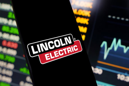 May 25, 2024, Brazil. In this photo illustration, the Lincoln Electric Holdings, Inc. logo is displayed on a smartphone screenのeditorial素材