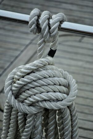 white rope knot