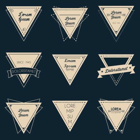 Triangle Vintage Label Setのイラスト素材