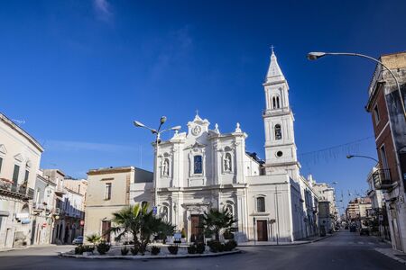 Baroque Church of the Blessed Virgin of Mount Carmel, Carmine Church, dating back to the 16th century, built by the Carmelite friars. Niche with marble statues on the facade. Cerignola, Puglia, Italy.の写真素材