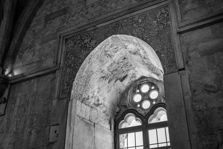 September 21, 2018 - Italy, Bari, Andria, Castel del Monte - the octagonal courtyard of the castleのeditorial素材