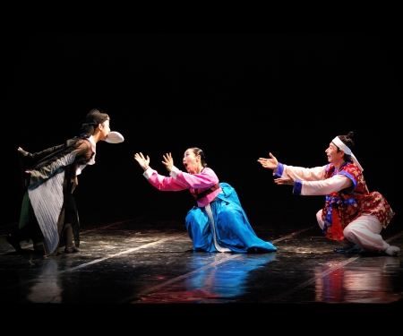 Busan Korean traditional danceのeditorial素材