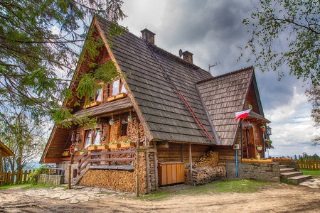 Mountain shelter of PTTK on Maciejowa near Rabka Zdroj (Poland)のeditorial素材