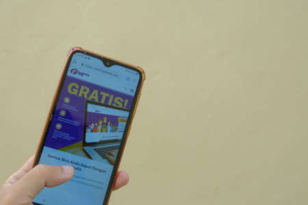 Pre-employment web from Andri W. Kusuma with free content. May 7 2020 - Purbalingga, Indonesiaのeditorial素材