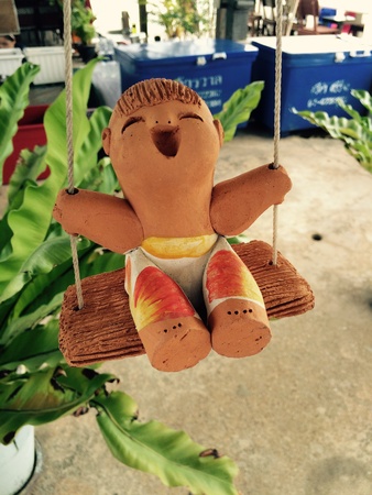 Teddy boys play cribの素材