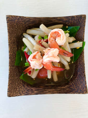 Papaya salad lotus is made from components of young lotus stems, papaya salad is a food category