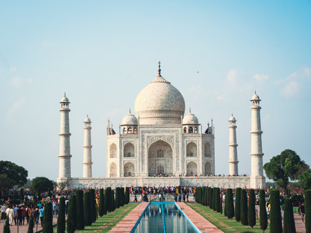 A Timeless Testament to Love: The Taj Mahal, a Marvel of Mughal Architectureの写真素材