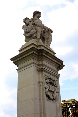 Cherubの写真素材