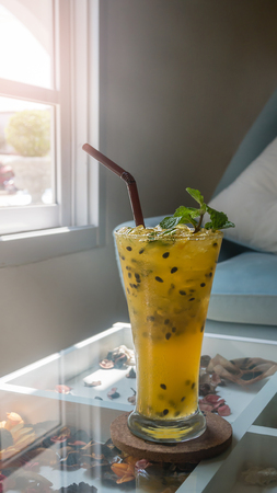 fresh passion fruit juice with soda mintの写真素材