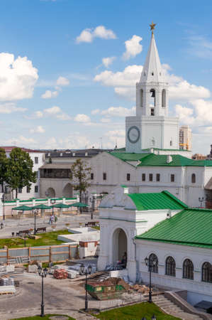 View on the Spasskaya Tower in Kazan Russiaのeditorial素材