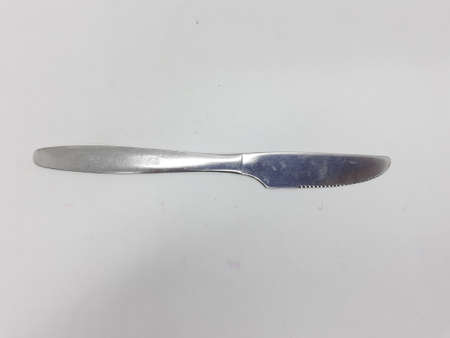 Handheld Shiny Metallic Stainless Steel Eating Cutlery Knife for Kitchen Appliances in White...
