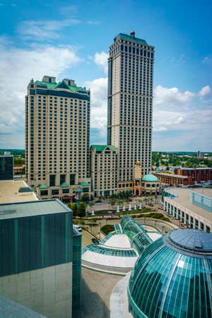 Tall buildings at Niagara, Canada viewed from aboveのeditorial素材