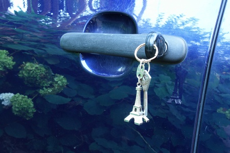 Door of the car and  car keys                             の写真素材