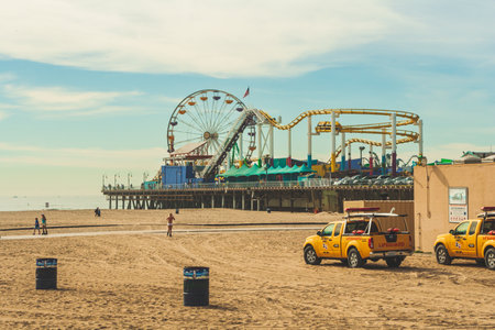 Lifeguard vehicles at Santa Monica Beach and Pierのeditorial素材
