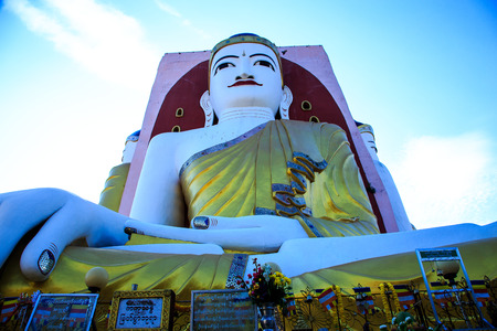 Buddha statueの写真素材