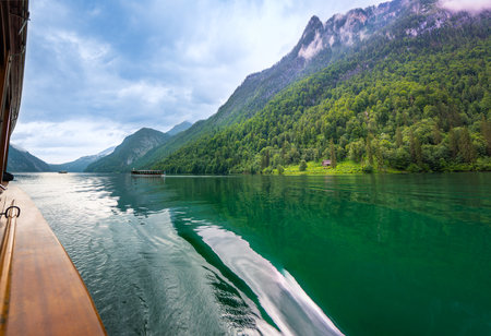Boat trip on the KÃ¶nigssee in Berchtesgadener Landの写真素材