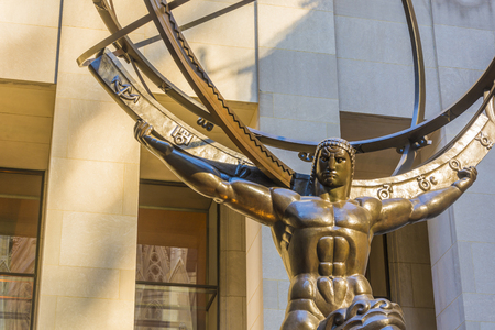 New York, USA, november 2016: Atlas is a bronze statue in front of Rockefeller Center in midtown Manhattan, New York City. The sculpture depicts the Ancient Greek Titan Atlas holding the heavens.のeditorial素材