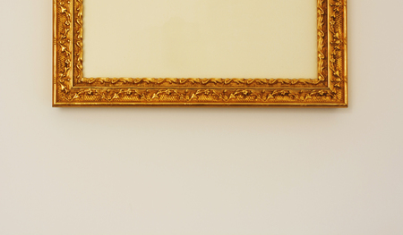 detail of the long side of a golden frame