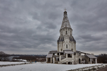 Ancient churches in the Kolomenskiy park, Moscow.のeditorial素材