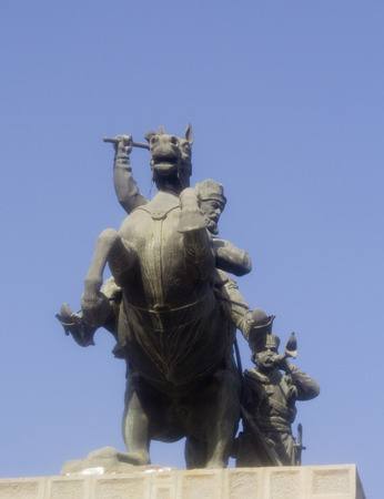 Image of the Statue of Nadir Shah One of the main leaders of the Persian Empire, t is a statue of the Shah and is riding his horse And he was succeeded by his soldiers ,It is an expression of military campaigns that were waged on  his opponents.のeditorial素材