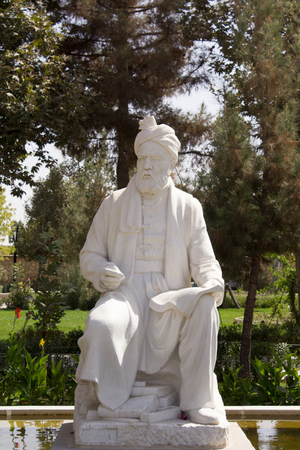 Picture of statue of poet Firdausi in the Iranian city of Mashhad, North of Iran.のeditorial素材