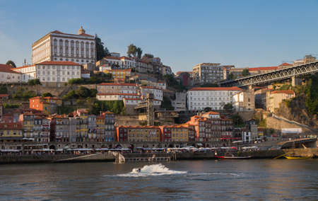 Douro river in Porto, Portugal.のeditorial素材