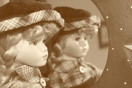 porcelain dollの写真素材