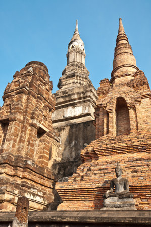 ancient pagoda (Wat Mahathat) at Sukhothai historical park  Thailandの写真素材
