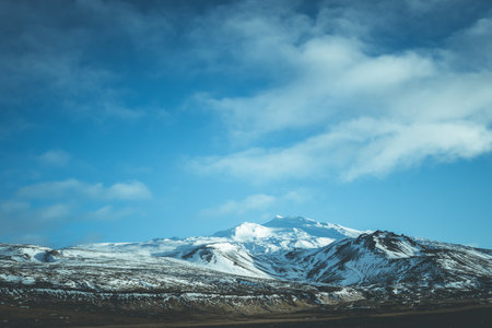 Icelandic Glacier VatnajÃ¶kull Mountain Peaks