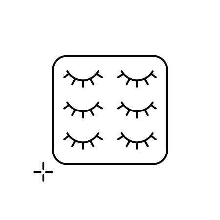 Eyelashes icon. Simple line, outline vector elements of beauty salon things for ui and ux, website or mobile application on white backgroundのイラスト素材