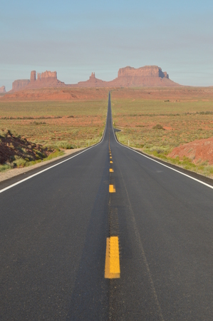 Forrest Point. Mille 13 Highway Going To Monument Valley. The Paradise of Geology. June 24, 2017. Utah. EEUU. USA.のeditorial素材