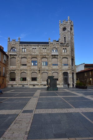 Old Post Office Building On The Cathedral Square In Leon. Architecture, Travel, History, Street Photography. November 2, 2018. Leon Castilla y Leon Spain.のeditorial素材