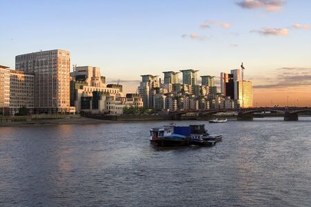 View over the Thames Showing Vaxhall Bridge , Boats and Office Buildingsの写真素材