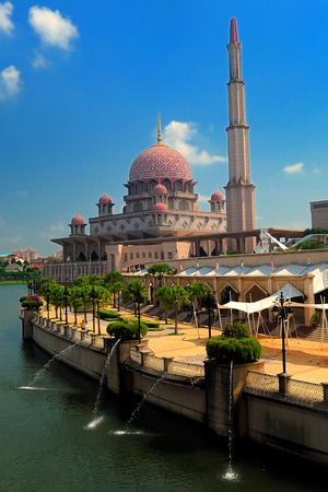 Putra Mosque, Putra Jaya, Malaysia.のeditorial素材