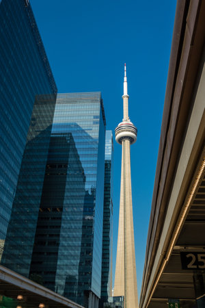 Toronto is Canada's largest city and North America's fourth largestのeditorial素材