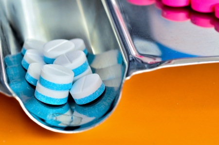 pills in pill counting trayの写真素材