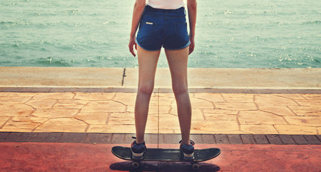 Skate Beach Casual Tranquil Solitude Vacation Concept