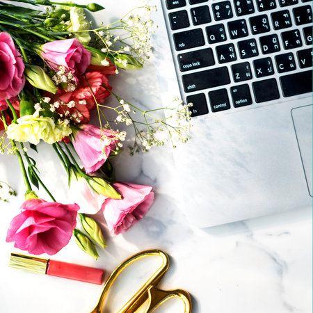 Flowers Lipgloss Laptop Desk Concept