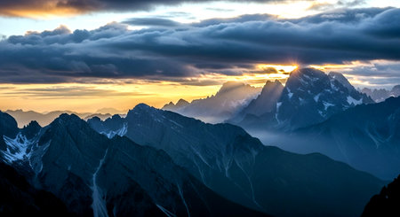 Sunset in the mountains of Cordillera Huayhuash, Peruの素材