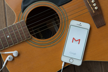June 23, 2015:Apple iphone 5s displaying Gmail application.のeditorial素材