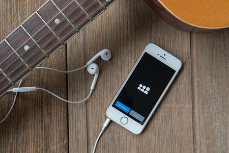 June 23, 2015:Apple iphone 5s displaying Myspace application.のeditorial素材